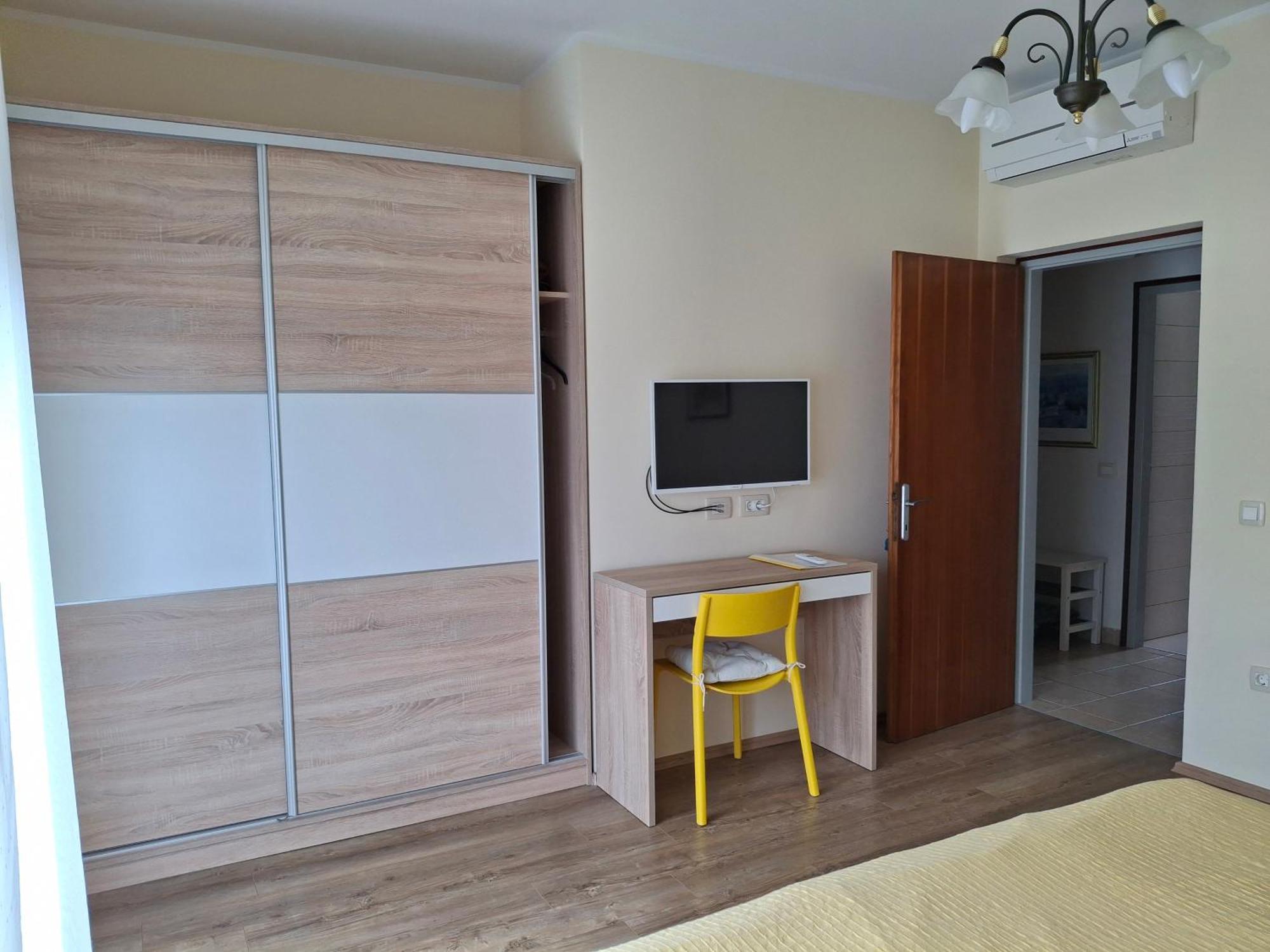 Apartments Orange Lovran Room photo
